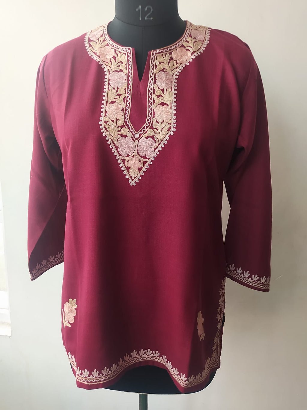 Kashmir ethnique women’s aari Work Short top