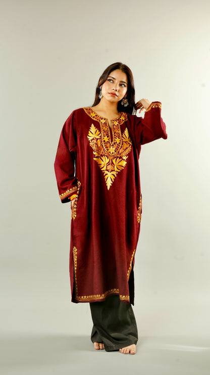 Ethnic Embroidered Kurta with Floral Neckline Detailing