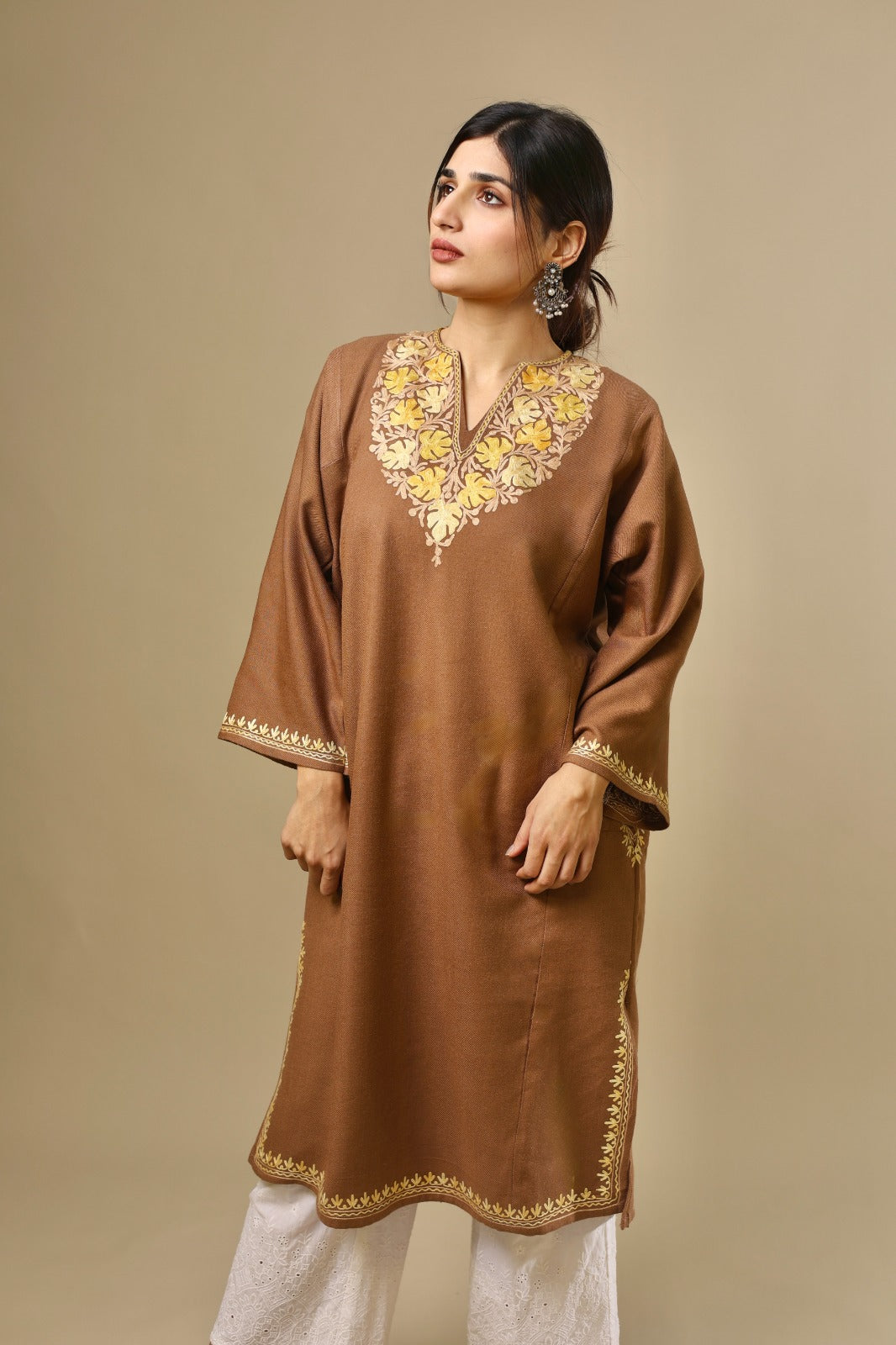 Ethnic Embroidered Kurta with Floral Neckline Detailing