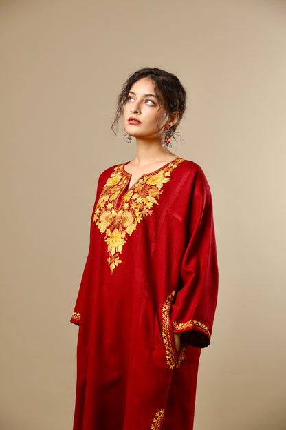 Ethnic Embroidered Kurta with Floral Neckline Detailing