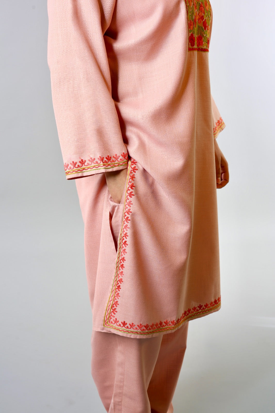 Ethnic Embroidered Kurta with Floral Neckline Detailing