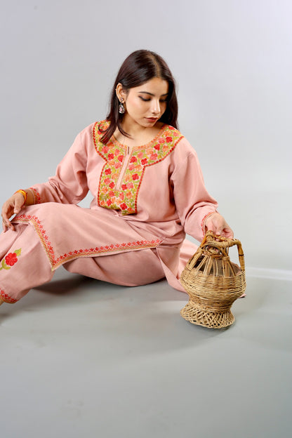 Ethnic Embroidered Kurta with Floral Neckline Detailing