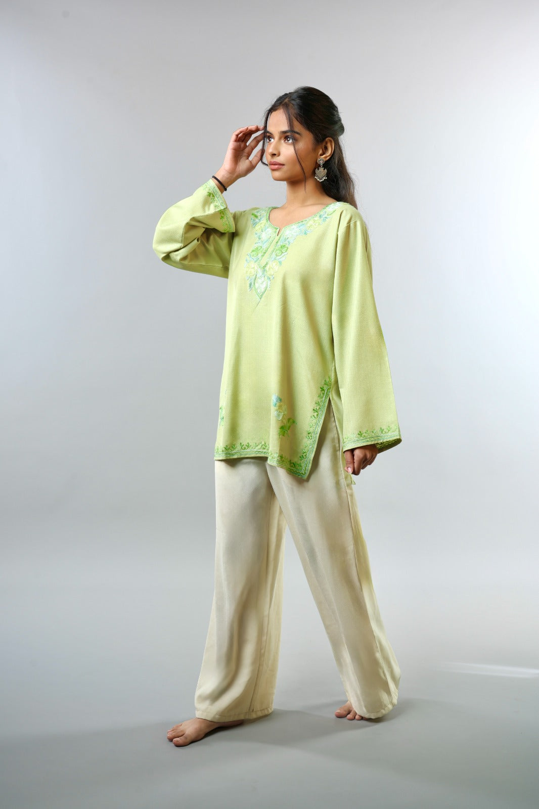 Ethnic Embroidered Kurta with Floral Neckline Detailing